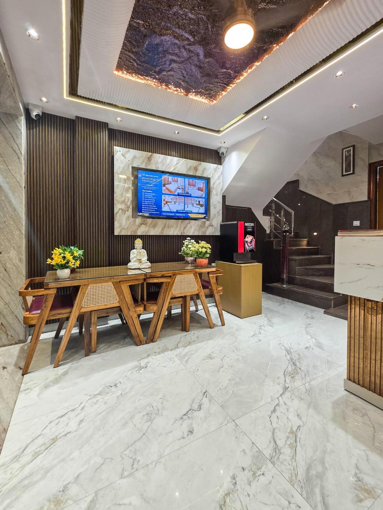 Delhi Delight Premium Bed & Breakfast New Delhi Exterior photo