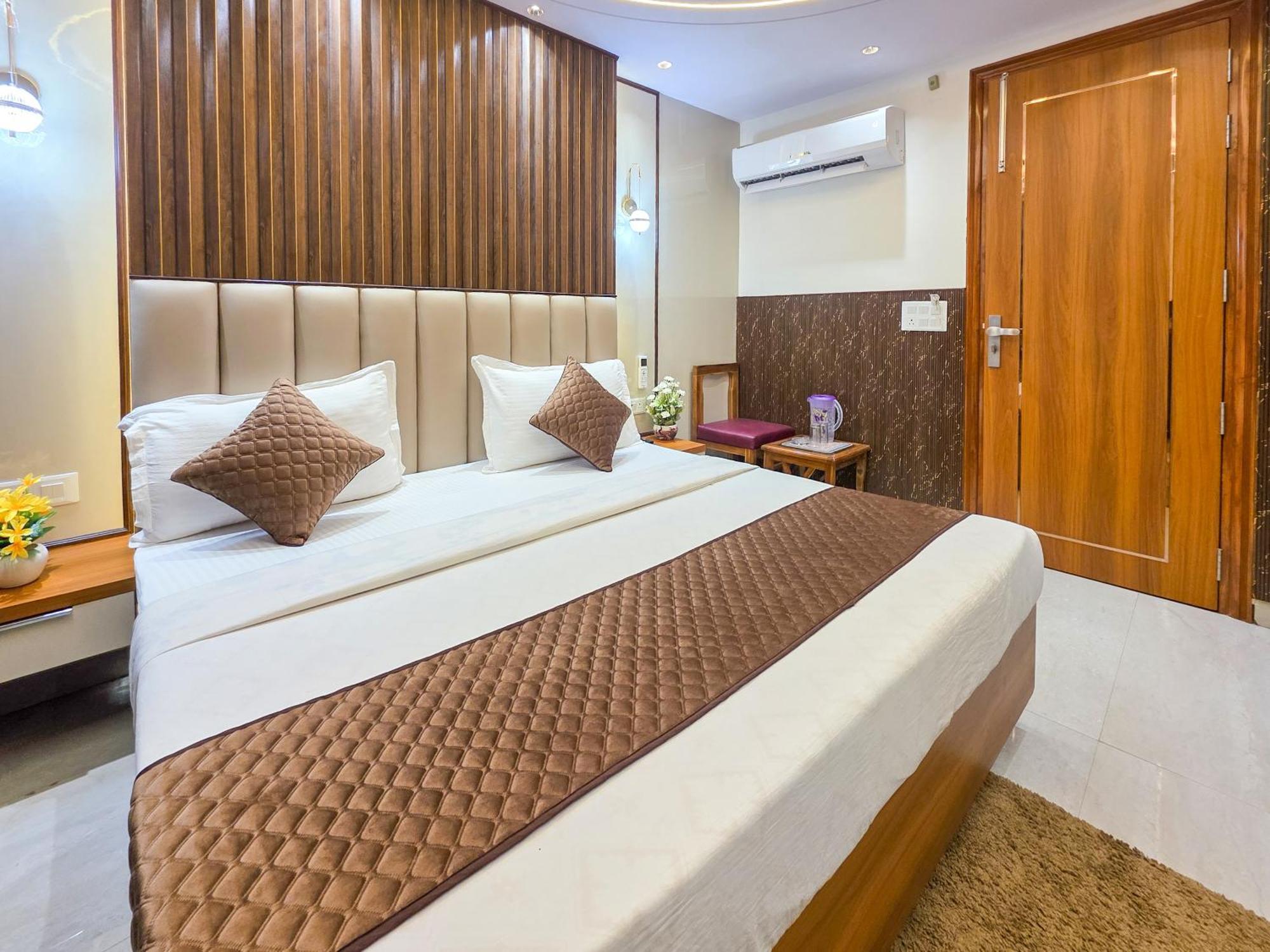 Delhi Delight Premium Bed & Breakfast New Delhi Exterior photo
